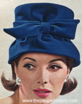1964 Bow Trimmed Cloche