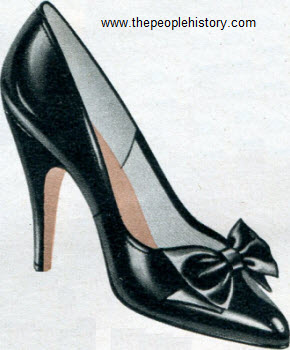 Bow Tipped Shoe 1958