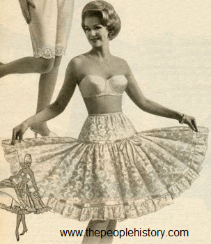 1961 Bouffant Petticoat